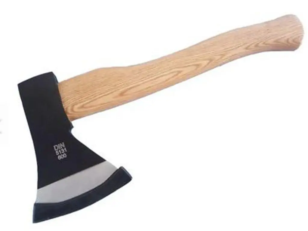 26102 Steel-hatchet-hand-axe-900-gm-wood-handle-3-1024x768.webp