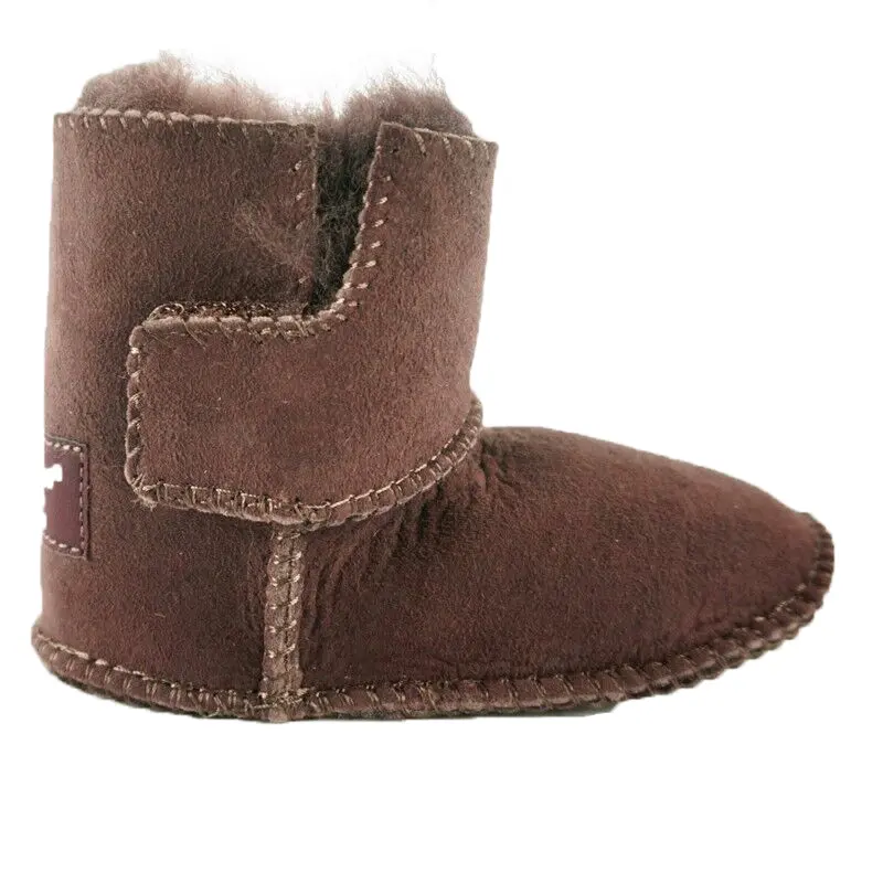 0766 baby-ugg_sheepskin-baby-booties-brown-8.webp