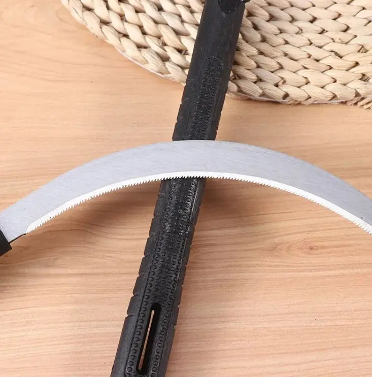 25831 mini-hand-sickle-black-plastic-handle-17.5-cm-saw-blade-30.webp