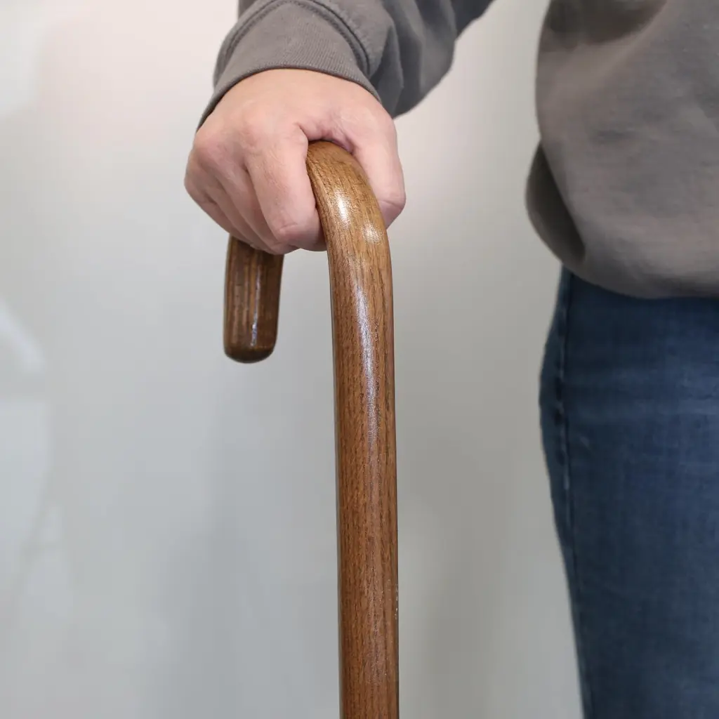 44978 Wood-Walking-Stick-92cm-Brown-Varnish-crook-handle-3.webp