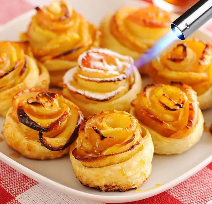 29684 industrial-strength-butane-gas-blow-torch-flame-thrower-9.webp