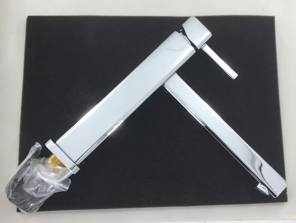 91297 Lot 2204 Diablo sink mixer 6 (Large) (8).webp