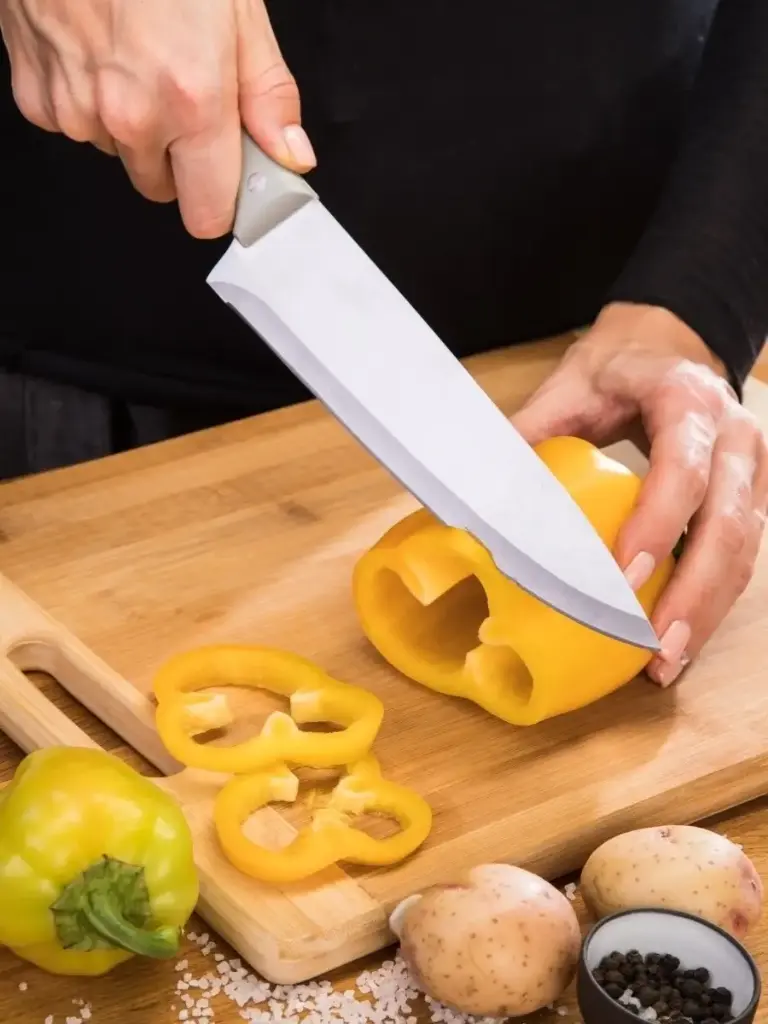 40040 Kitchen-butchers-knife-20.5-cm-steel-blade-rubber-handle-16.webp