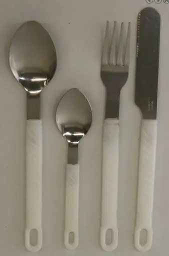 [25289]  Steel Cutlery Set Plastic Handle 4 pce