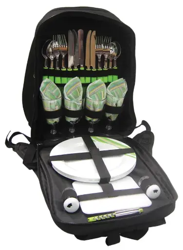 [34400]  4 Person Picnic Backpack with Wine Glasses