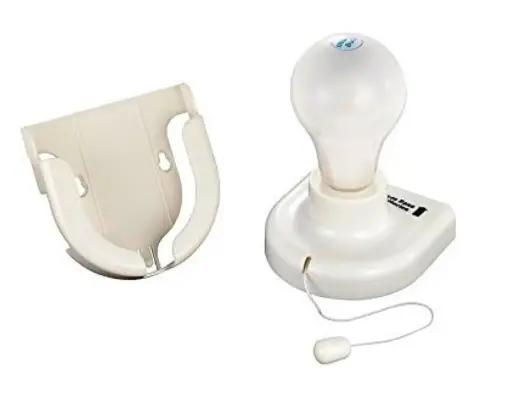[36309]  3 LED Pull String Globe Light