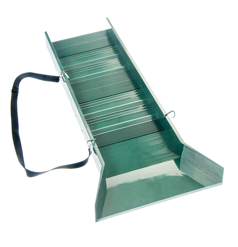 30&quot; Green ABS Plastic Sluice Box with Shoulder Strap &amp; 2 Carabineer